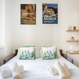 https://new-studio-apartment-sauro-orange.italymilanhotels.net