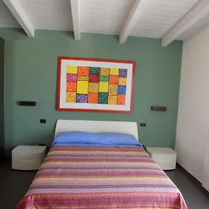 https://attico-stazione-montello-16.barihotels.org